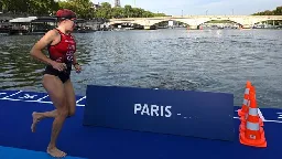 Some Parisians save 'le pipi' to help the Seine